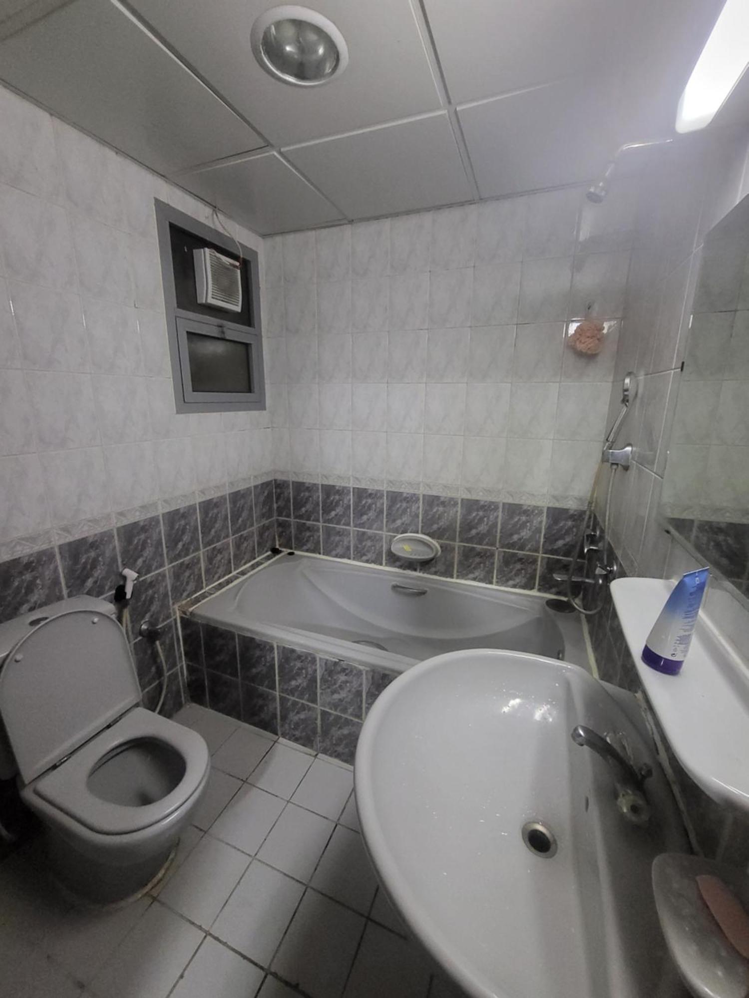Corniche Full Studio Apartment Abu Dzabi Kültér fotó
